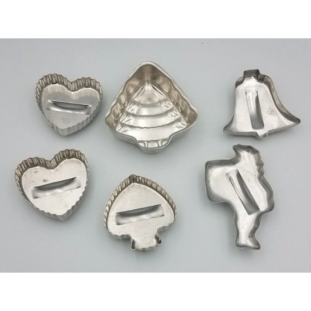 Vintage Lot of 6‎ Aluminum Metal Cookie Cutters Various Seasons